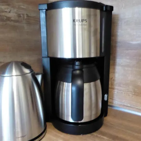 Friesland 3, Am Alten Deich 26 5 *